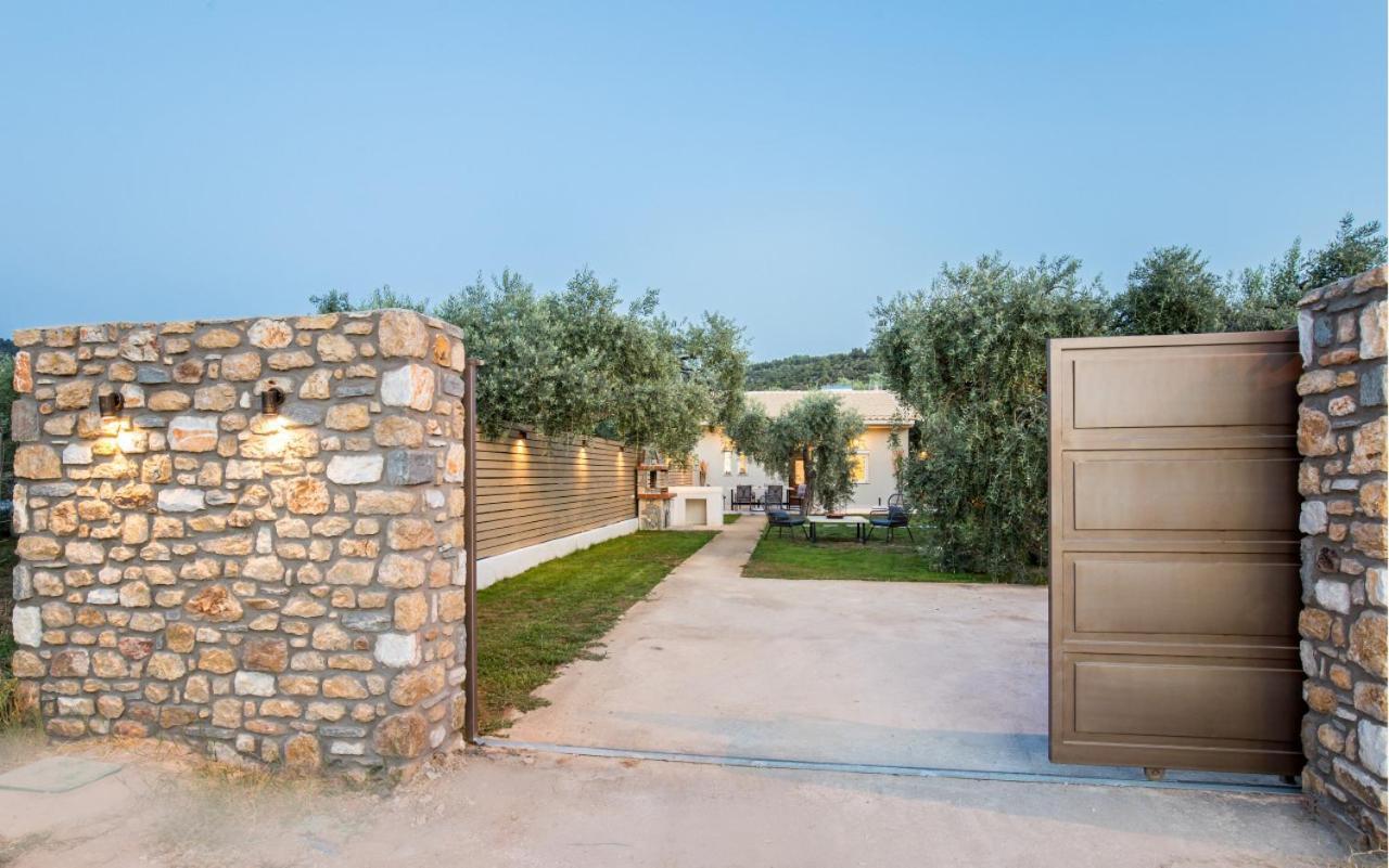Villa 4 You Iliopetra Skala Sotiros Bagian luar foto